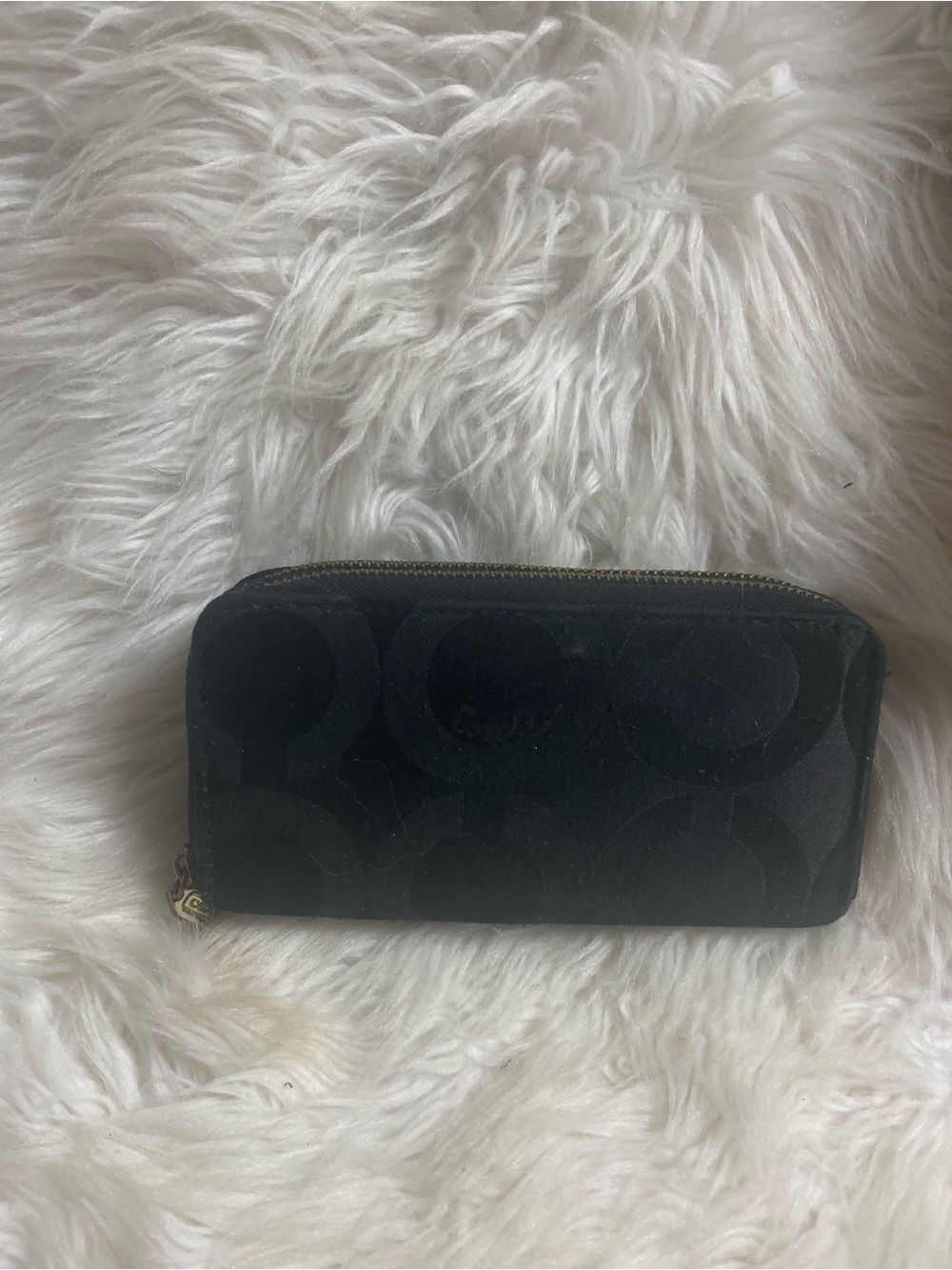 Coach Black Signature Zip Around  Accordion Wallet gold tone hardwares .